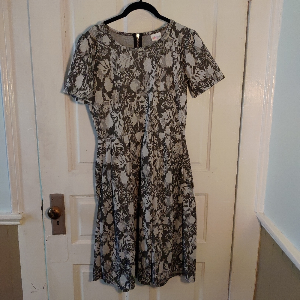 LuLaRoe Amelia Dress Size L